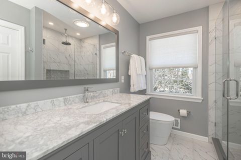 Tiny photo for 9 Larkspur Lane, LAWRENCE TOWNSHIP, NJ 08648 (MLS # NJME2074500)