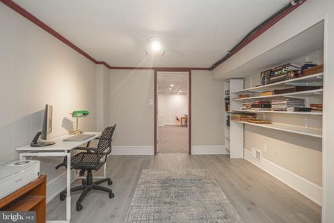 Tiny photo for 9 Larkspur Lane, LAWRENCE TOWNSHIP, NJ 08648 (MLS # NJME2074500)