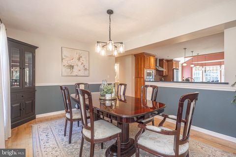 Tiny photo for 9 Larkspur Lane, LAWRENCE TOWNSHIP, NJ 08648 (MLS # NJME2074500)