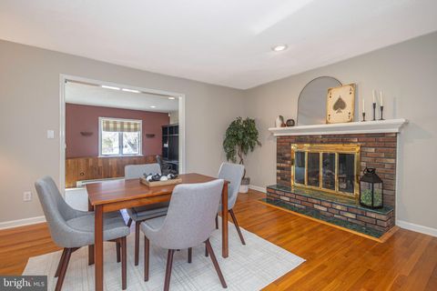 Tiny photo for 9 Larkspur Lane, LAWRENCE TOWNSHIP, NJ 08648 (MLS # NJME2074500)