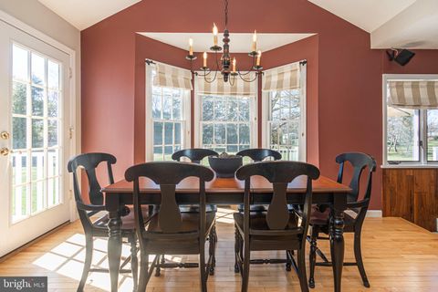 Tiny photo for 9 Larkspur Lane, LAWRENCE TOWNSHIP, NJ 08648 (MLS # NJME2074500)