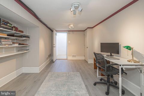 Tiny photo for 9 Larkspur Lane, LAWRENCE TOWNSHIP, NJ 08648 (MLS # NJME2074500)