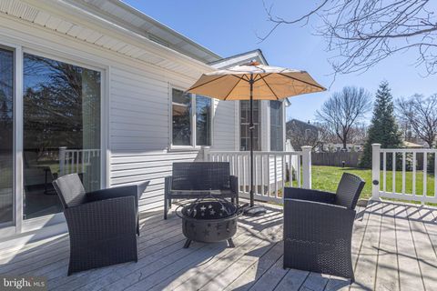 Tiny photo for 9 Larkspur Lane, LAWRENCE TOWNSHIP, NJ 08648 (MLS # NJME2074500)