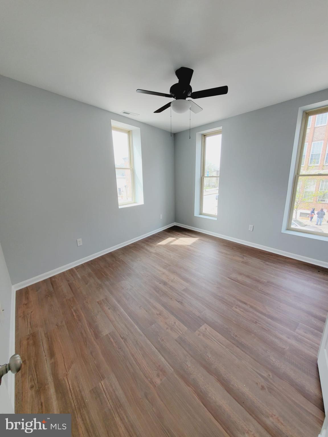 UNION SQUARE - Residential Lease