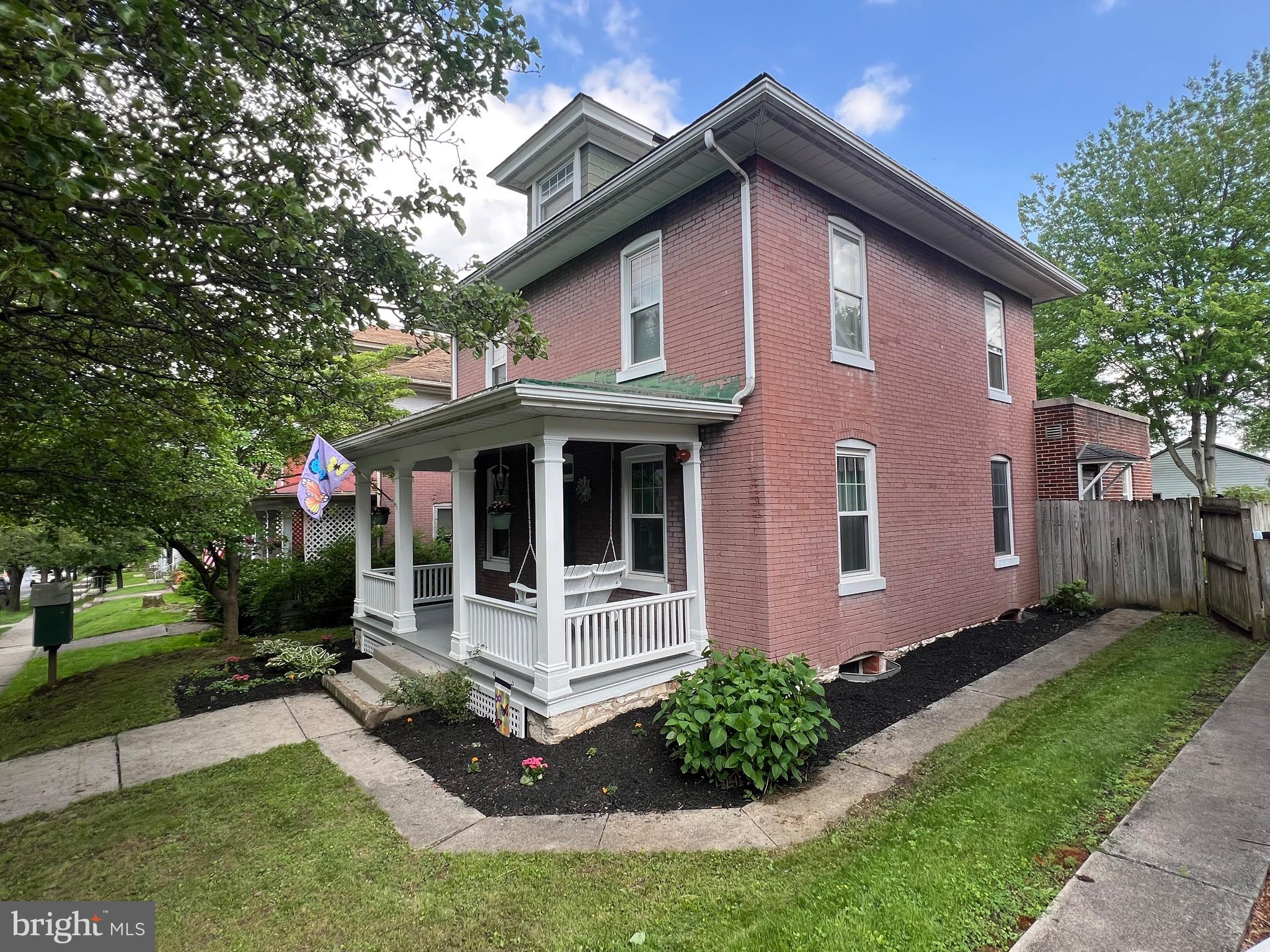 58 E AREBA AVENUE