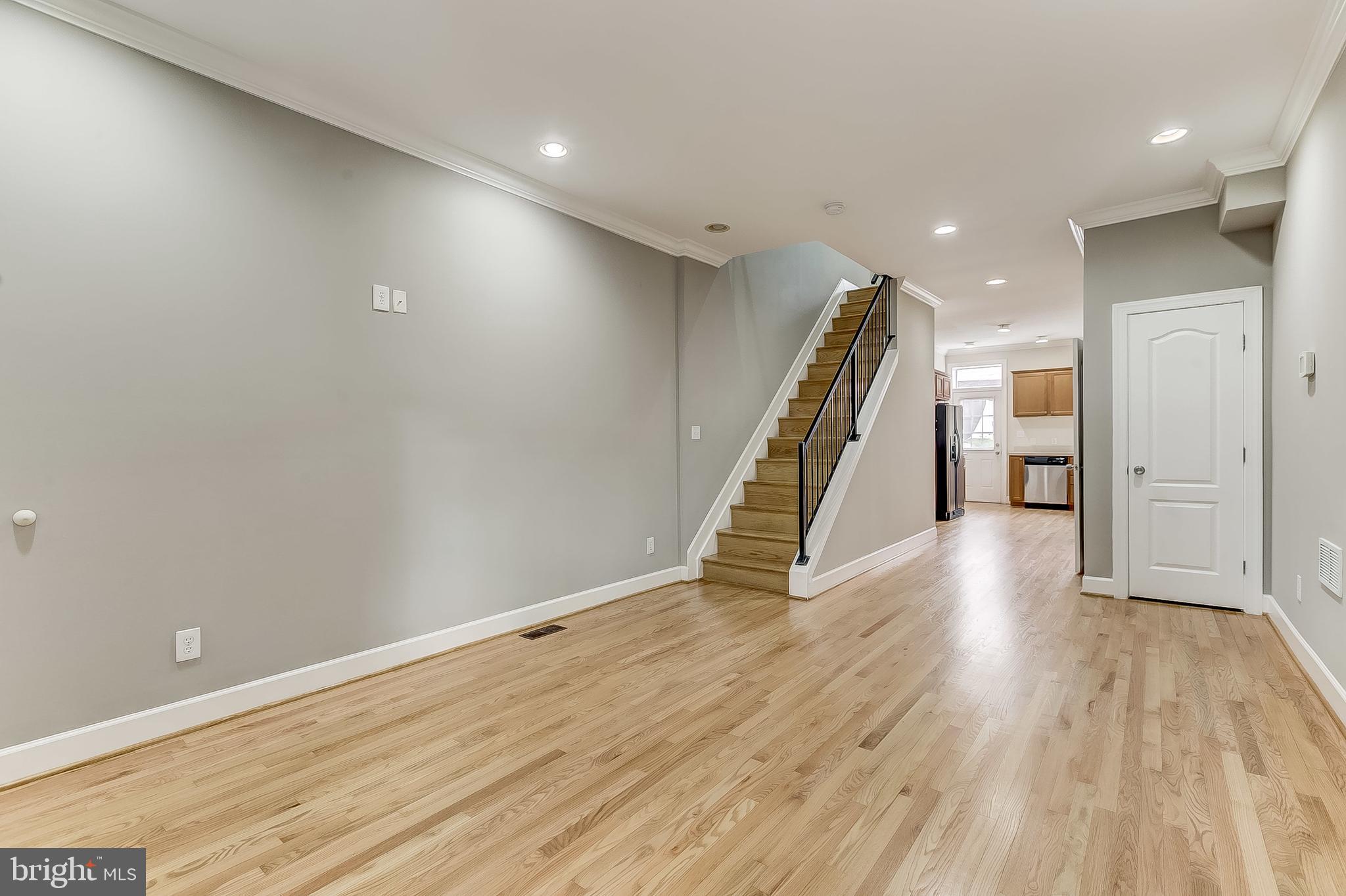 CHARLES VILLAGE - Residential Lease