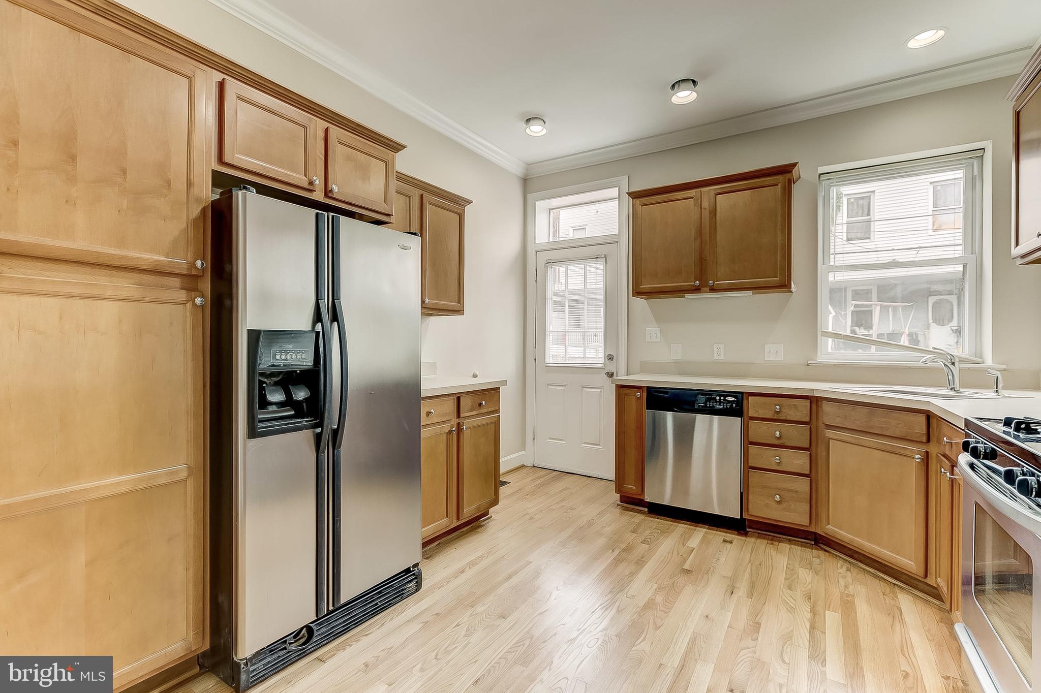 CHARLES VILLAGE - Residential Lease