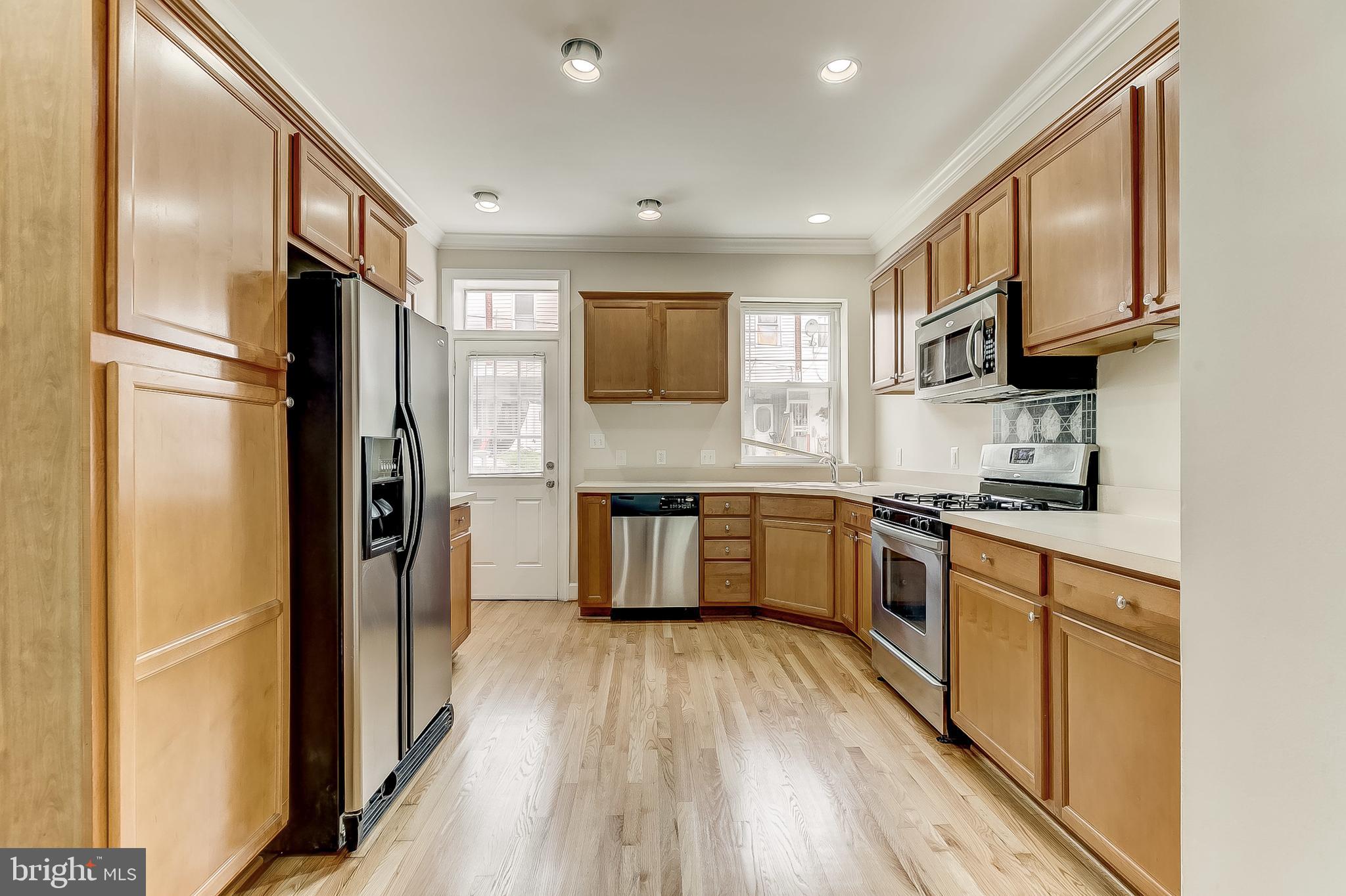 CHARLES VILLAGE - Residential Lease