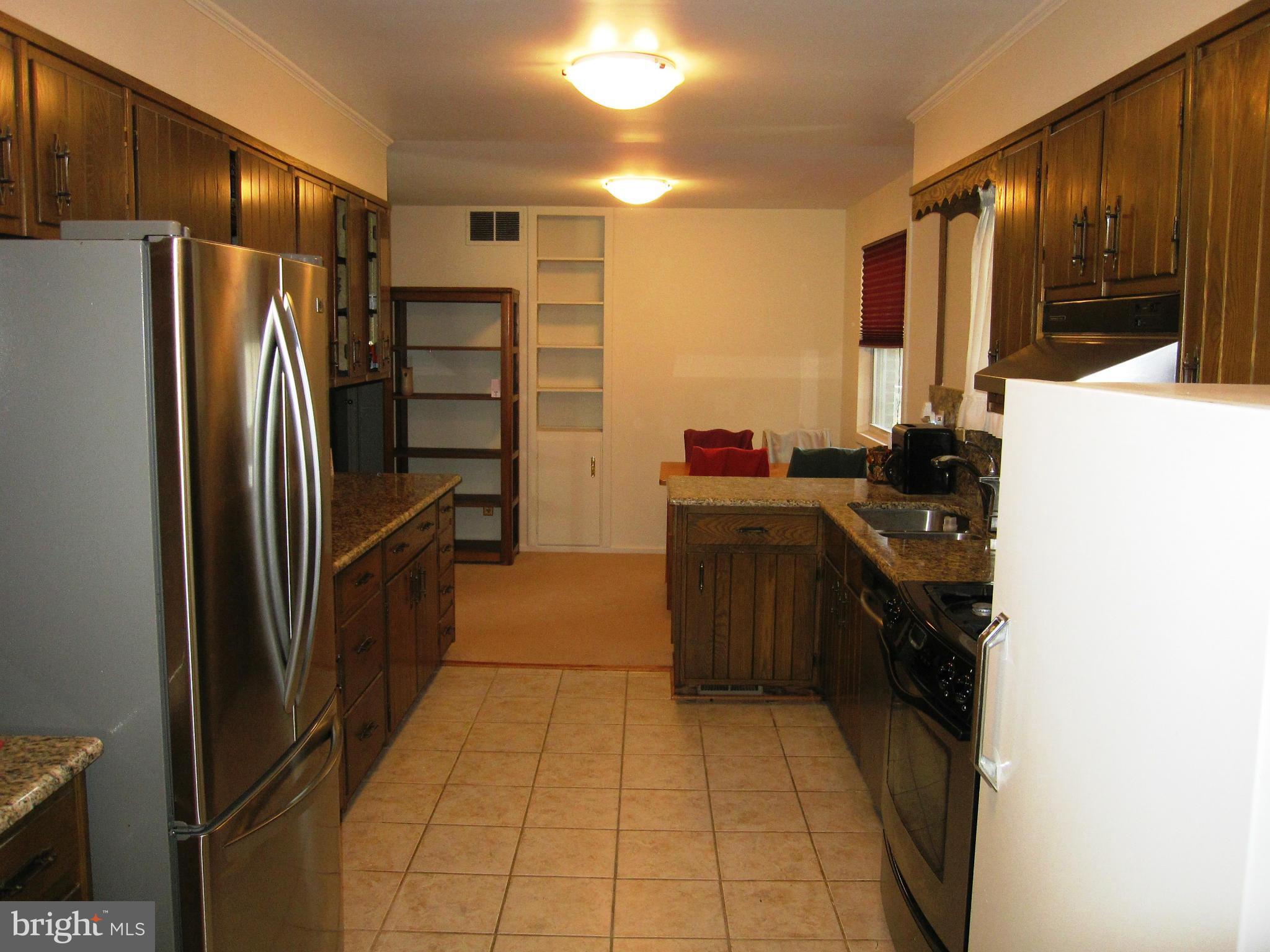 FAIRFAX HOMES - Residential