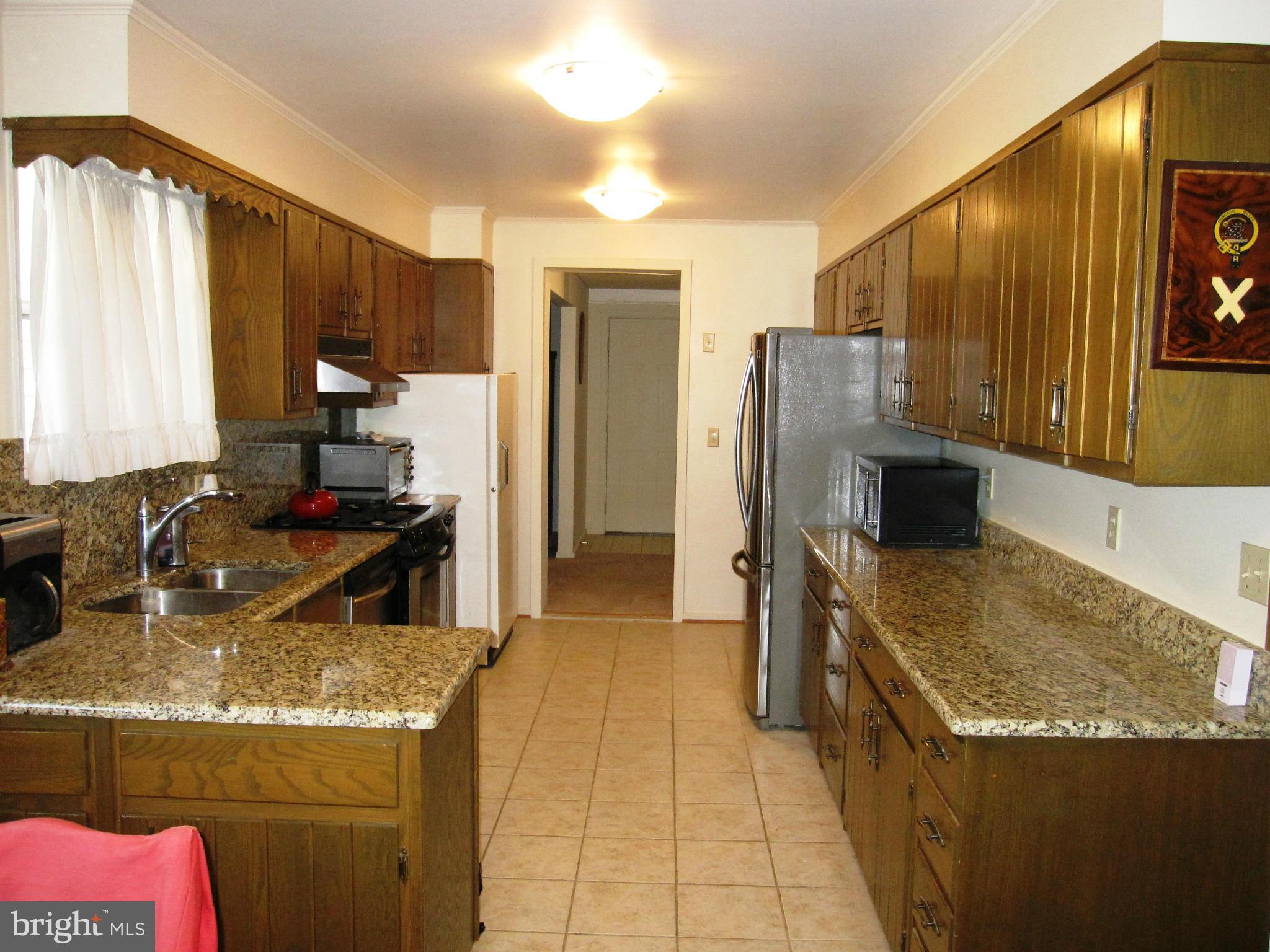 FAIRFAX HOMES - Residential