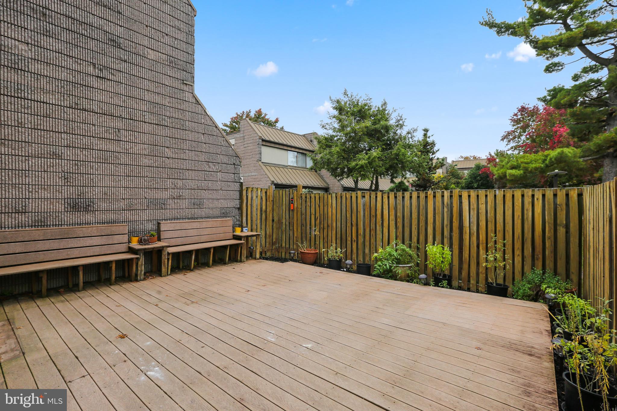 COLD SPRING NEWTOWN - Residential