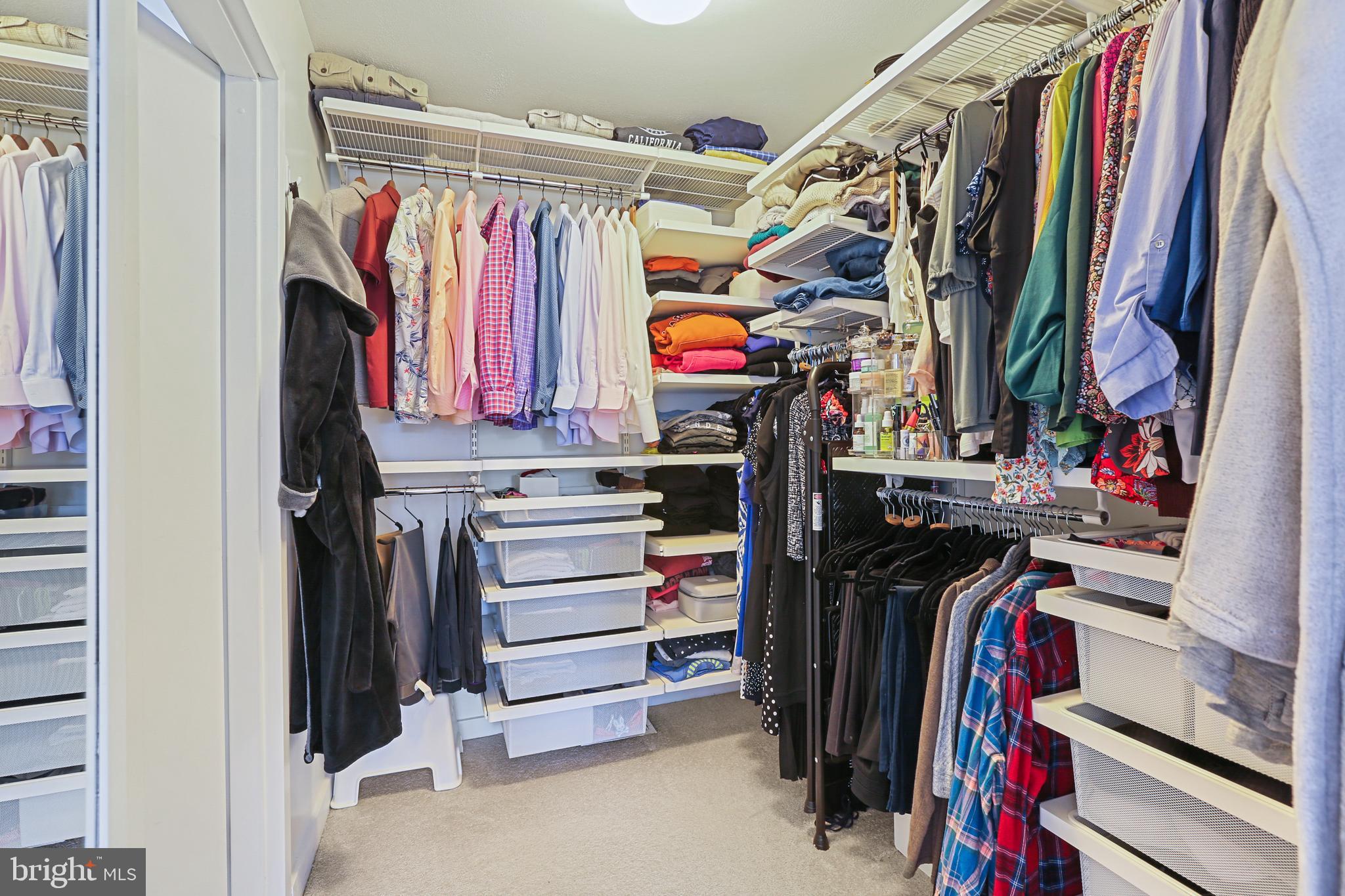 COLD SPRING NEWTOWN - Residential