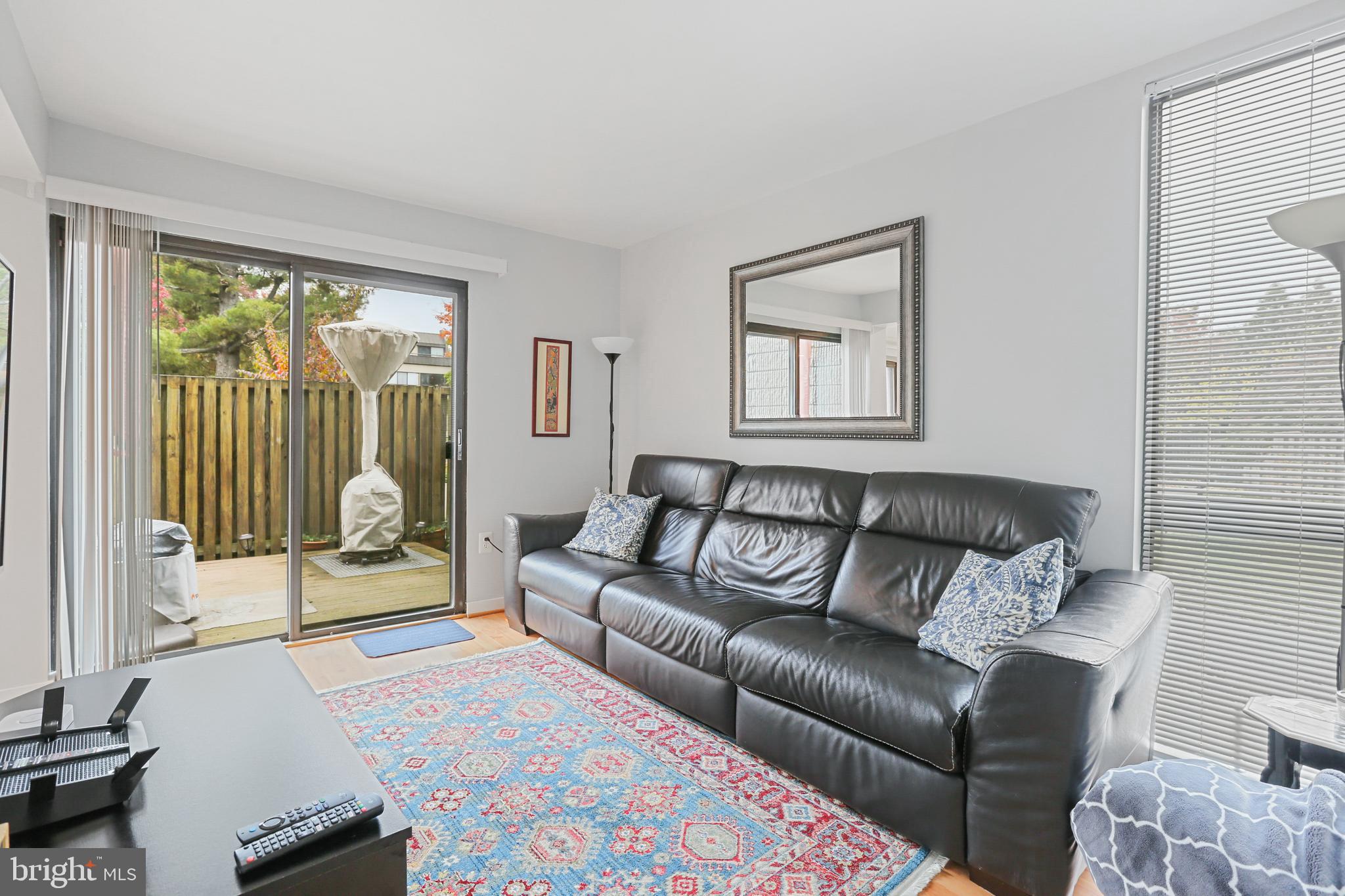 COLD SPRING NEWTOWN - Residential