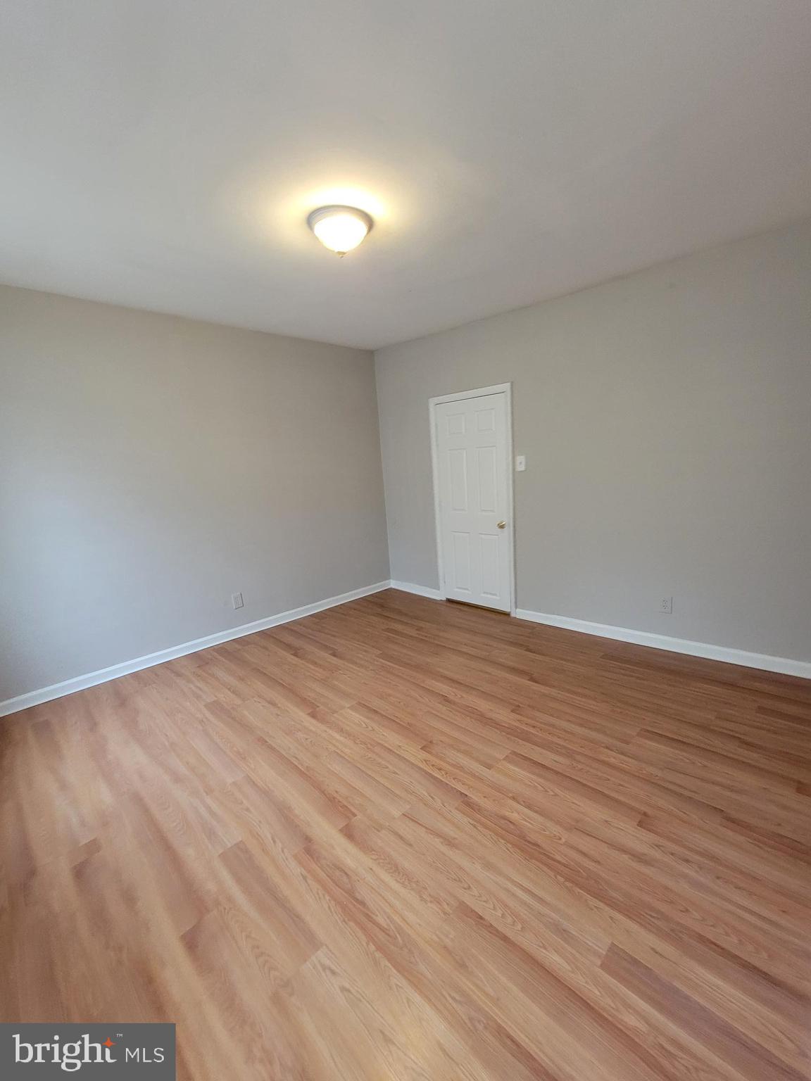 EAST KENSINGTON - Residential Lease