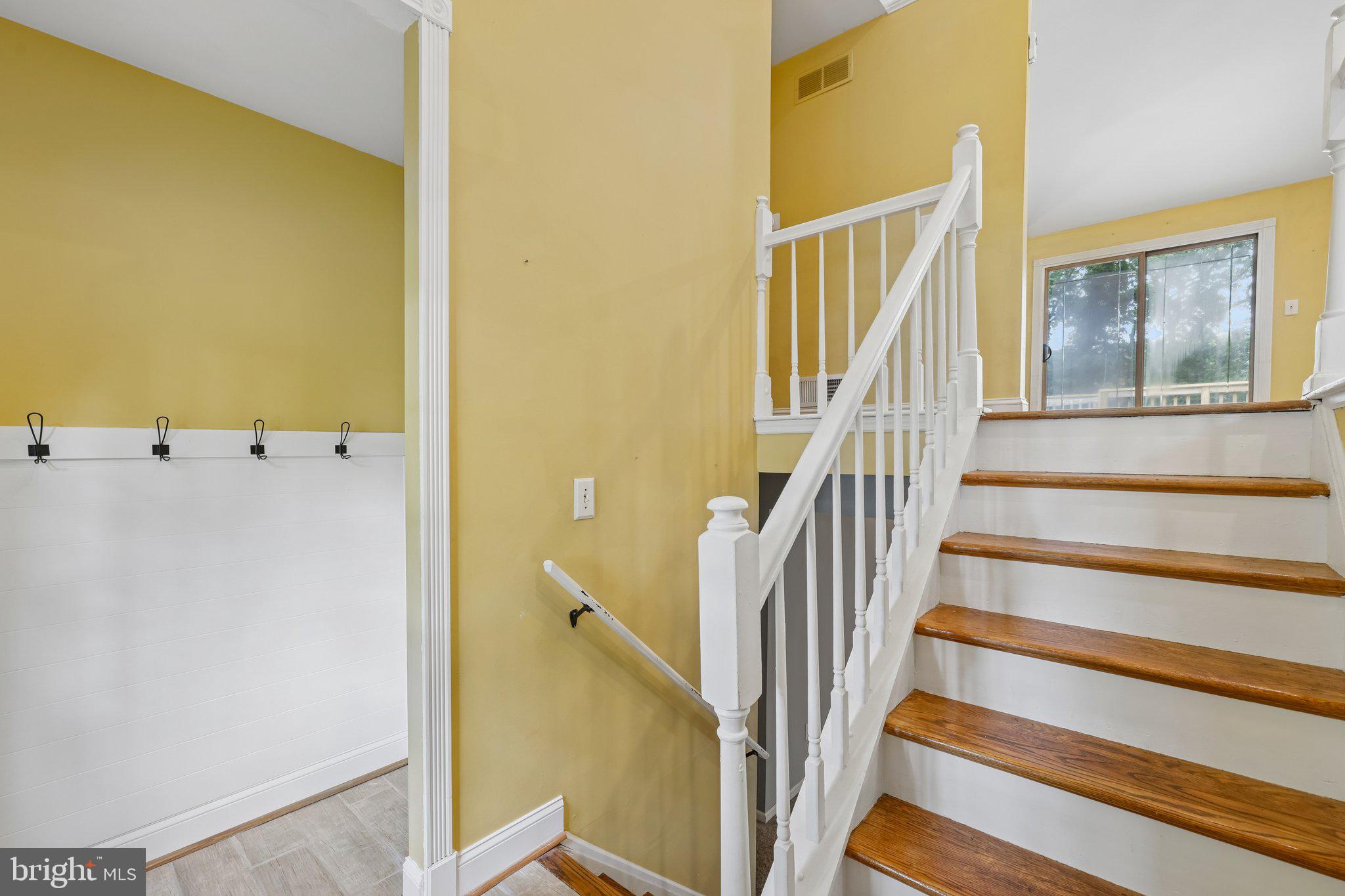 1398 RAINBOW DRIVE
