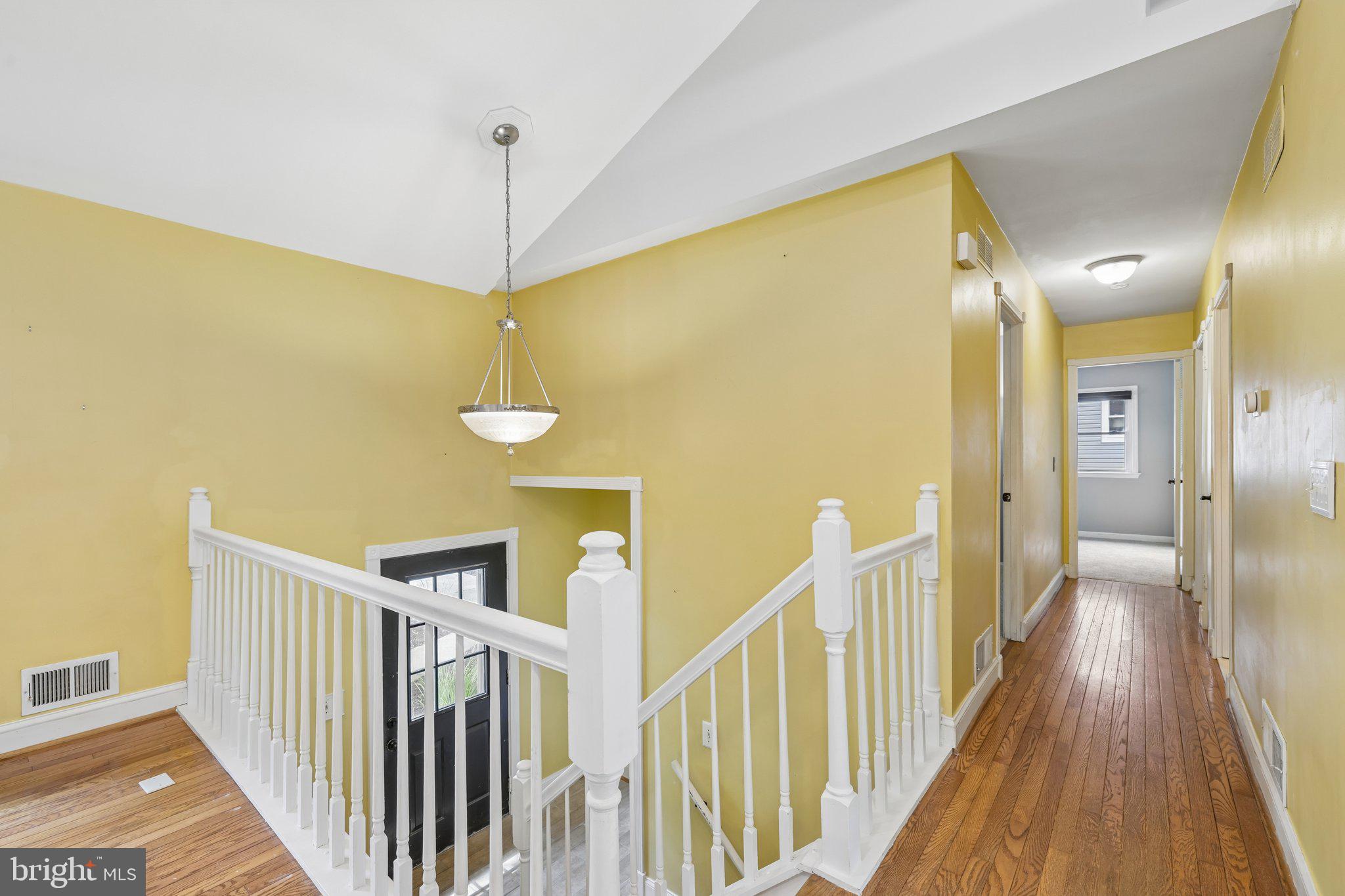 1398 RAINBOW DRIVE
