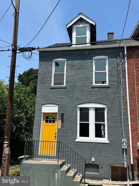 531 LAFAYETTE STREET LANCASTER PA 17603