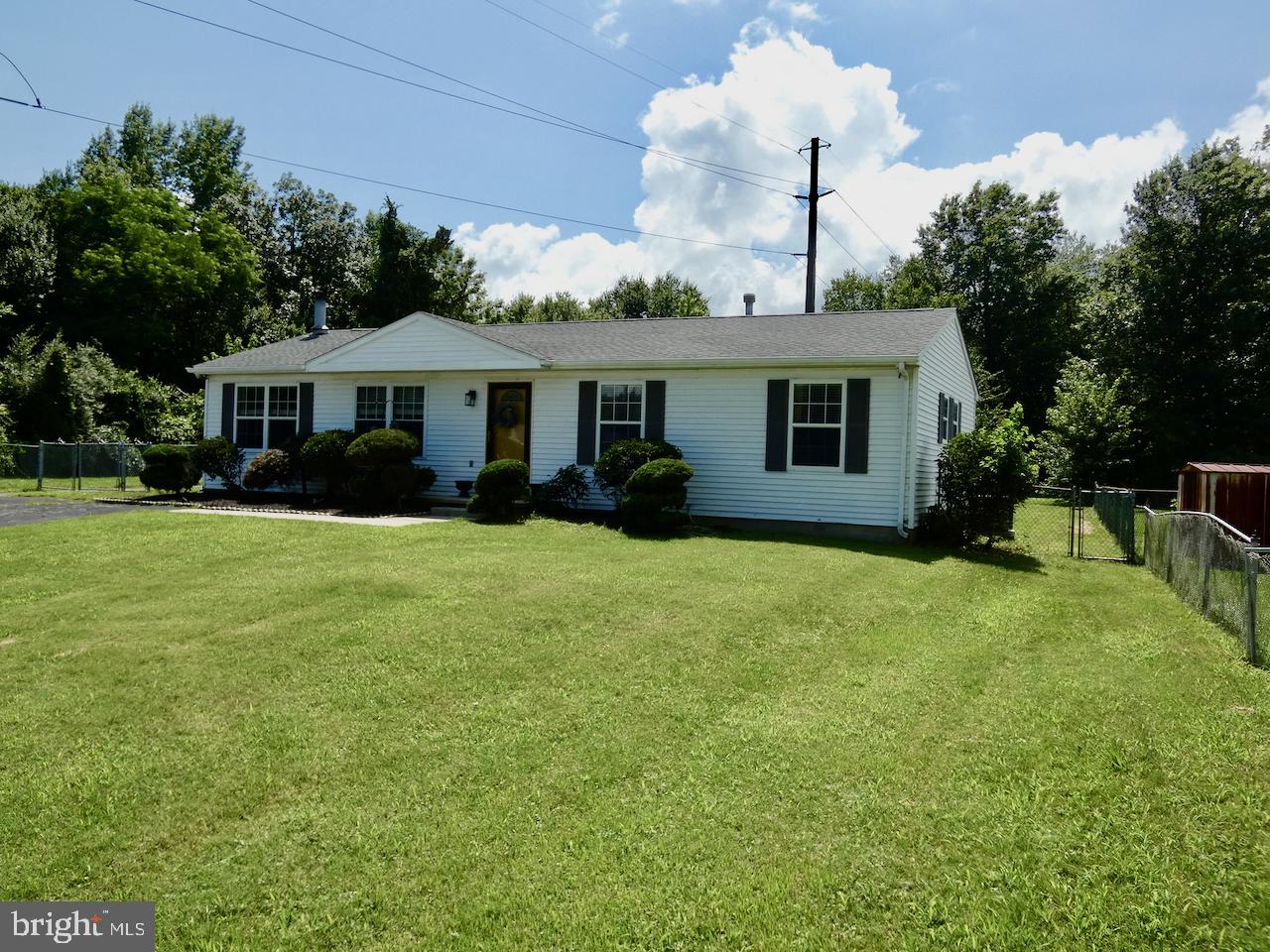 219 KINGS WAY