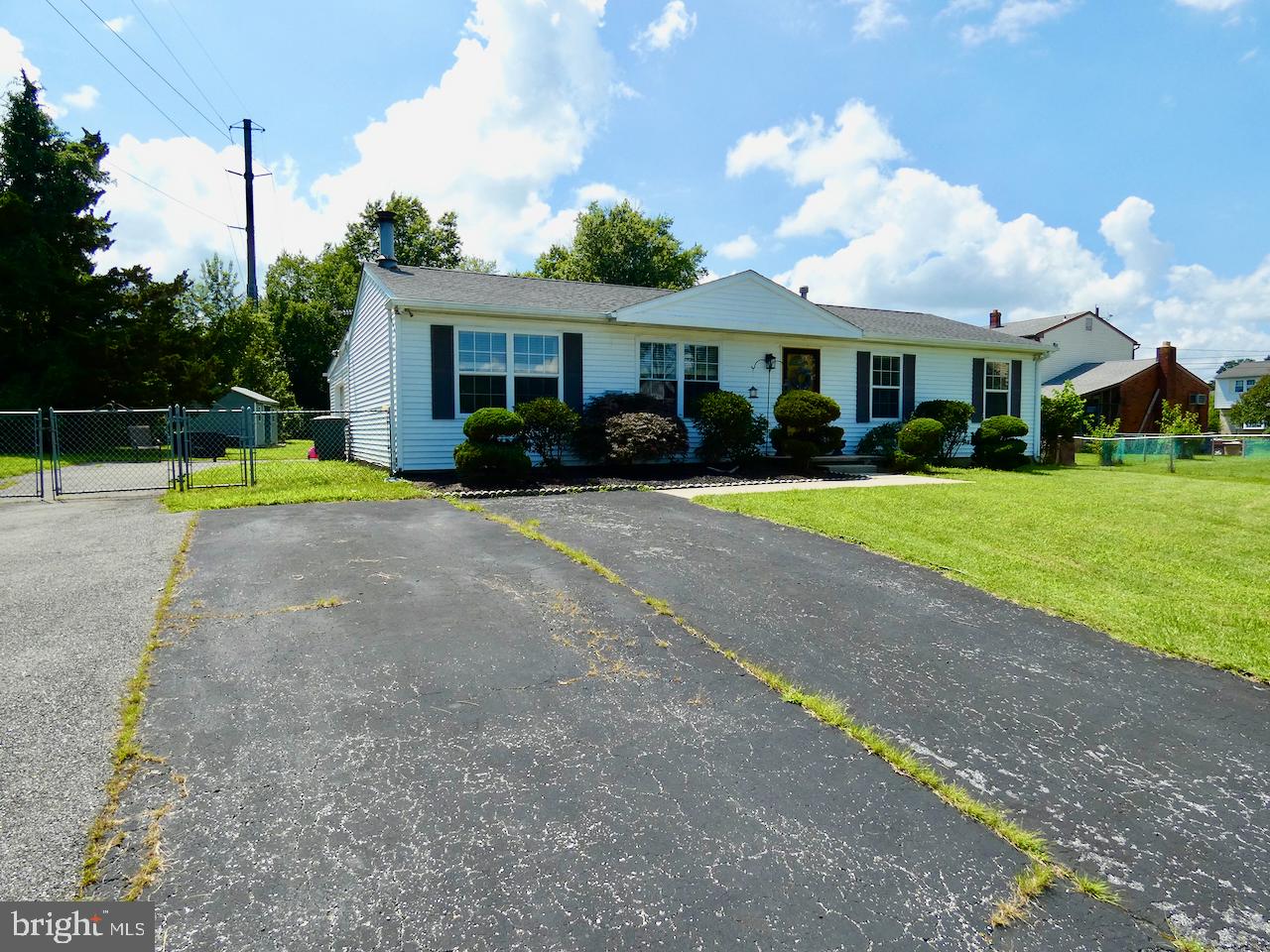 219 KINGS WAY