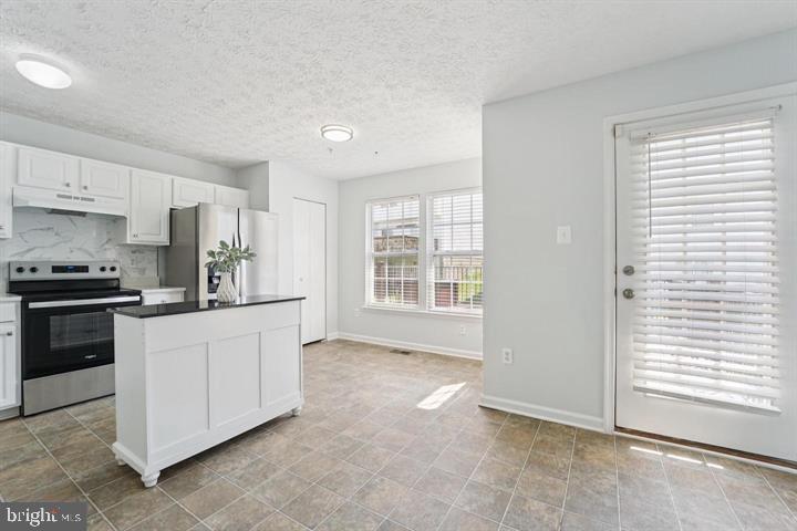 STONEGATE AT PATAPSCO - Residential Lease