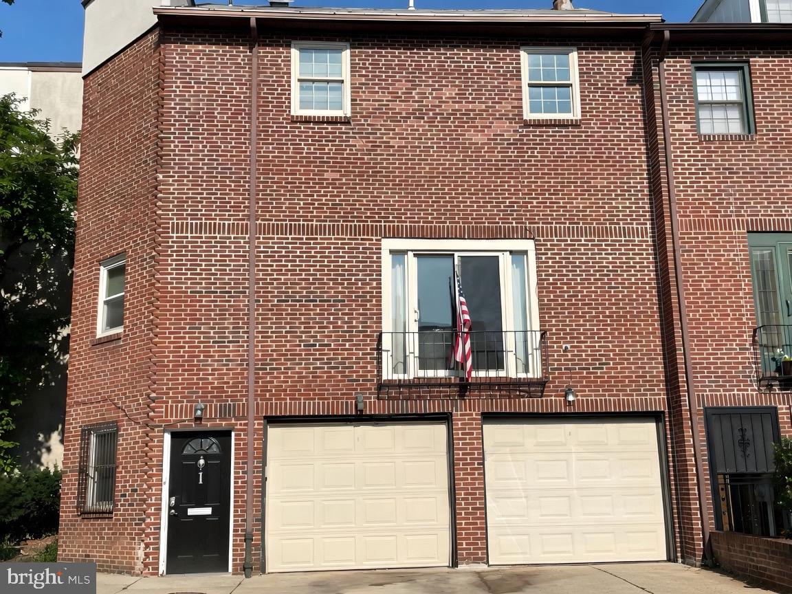 778 S FRONT STREET I