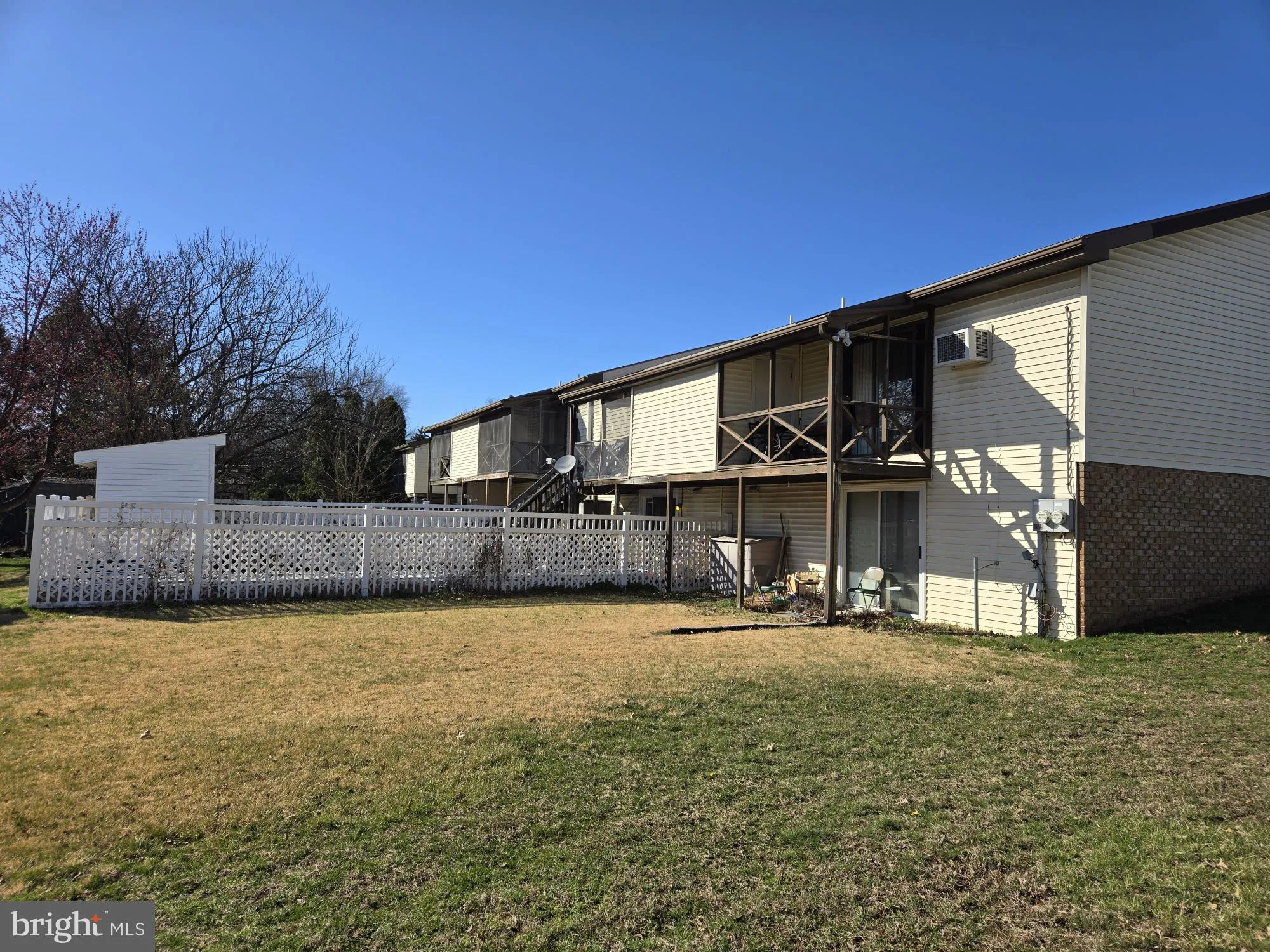 Middletown, Pennsylvania 17057, United States, 2 Bedrooms Bedrooms, ,2 BathroomsBathrooms,Residential,Pending,99225