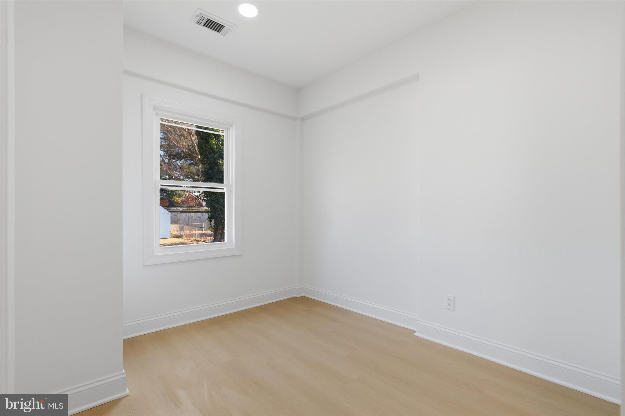 BROOKLYN PARK - Residential