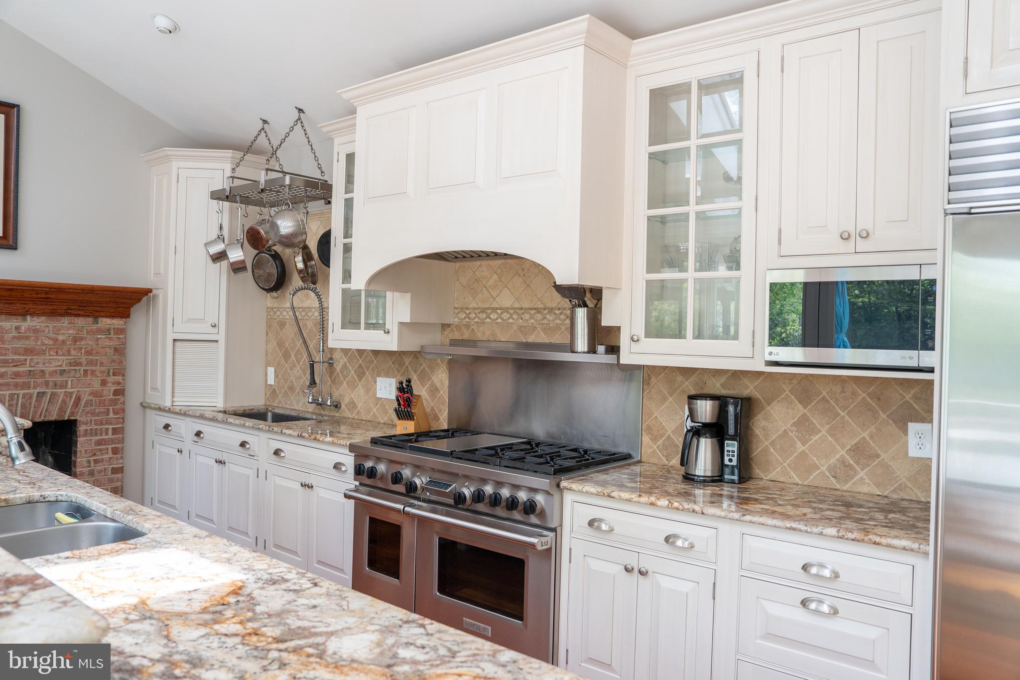 3259 CHRISLAND DRIVE