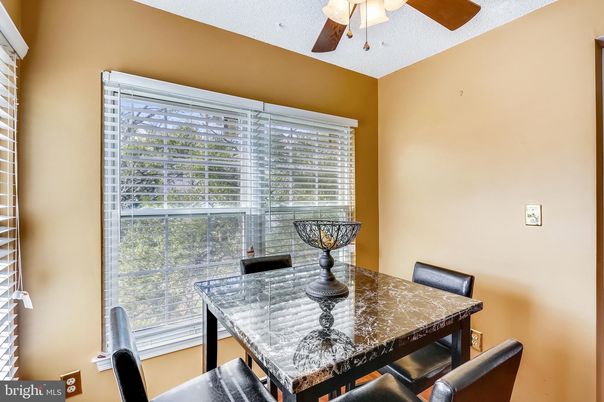 VISTAS 2 AT LAUREL - Residential