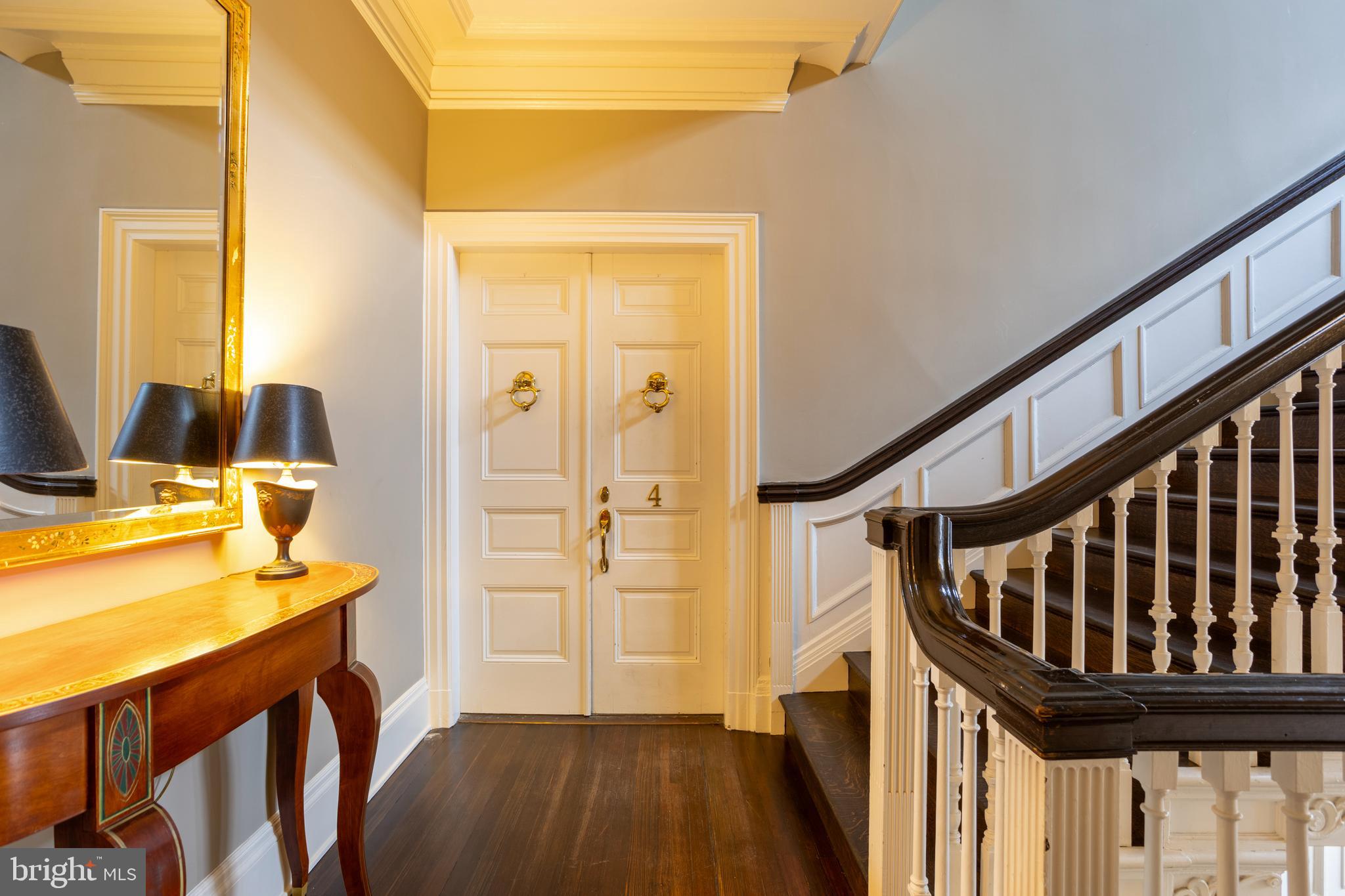 DEVON HILL - Residential