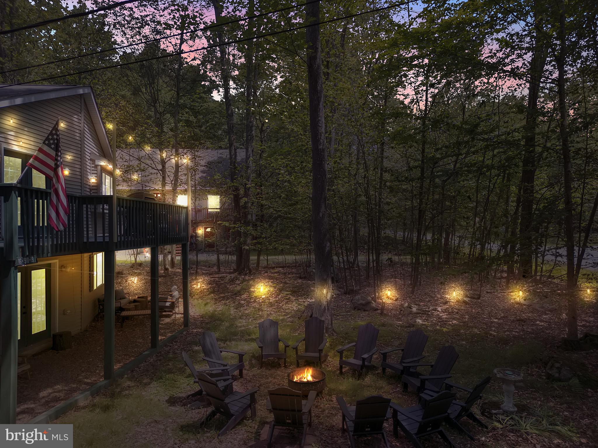 ARROWHEAD LAKE - Residential