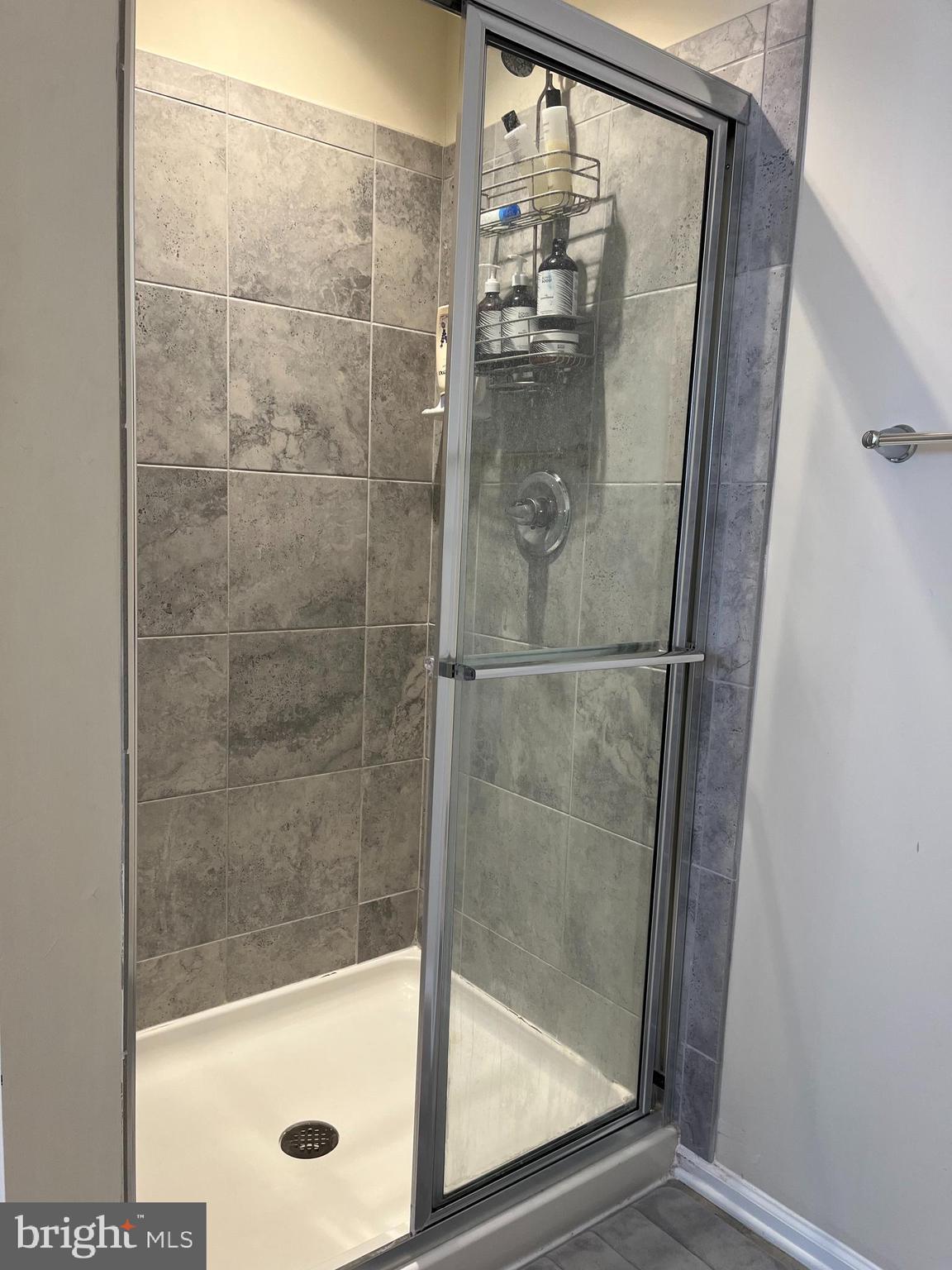 MARTINSBURG STATION - Residential Lease