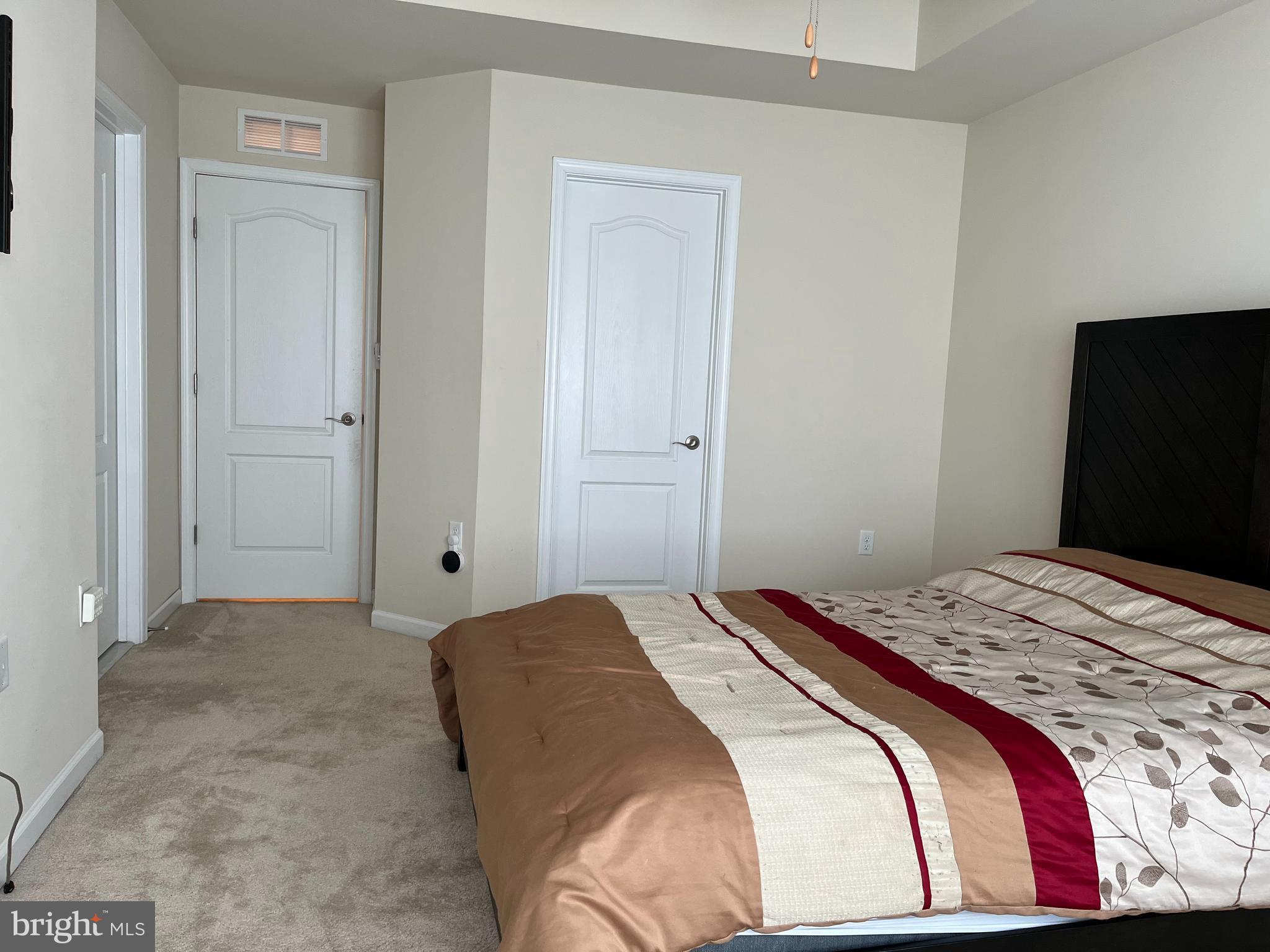 MARTINSBURG STATION - Residential Lease