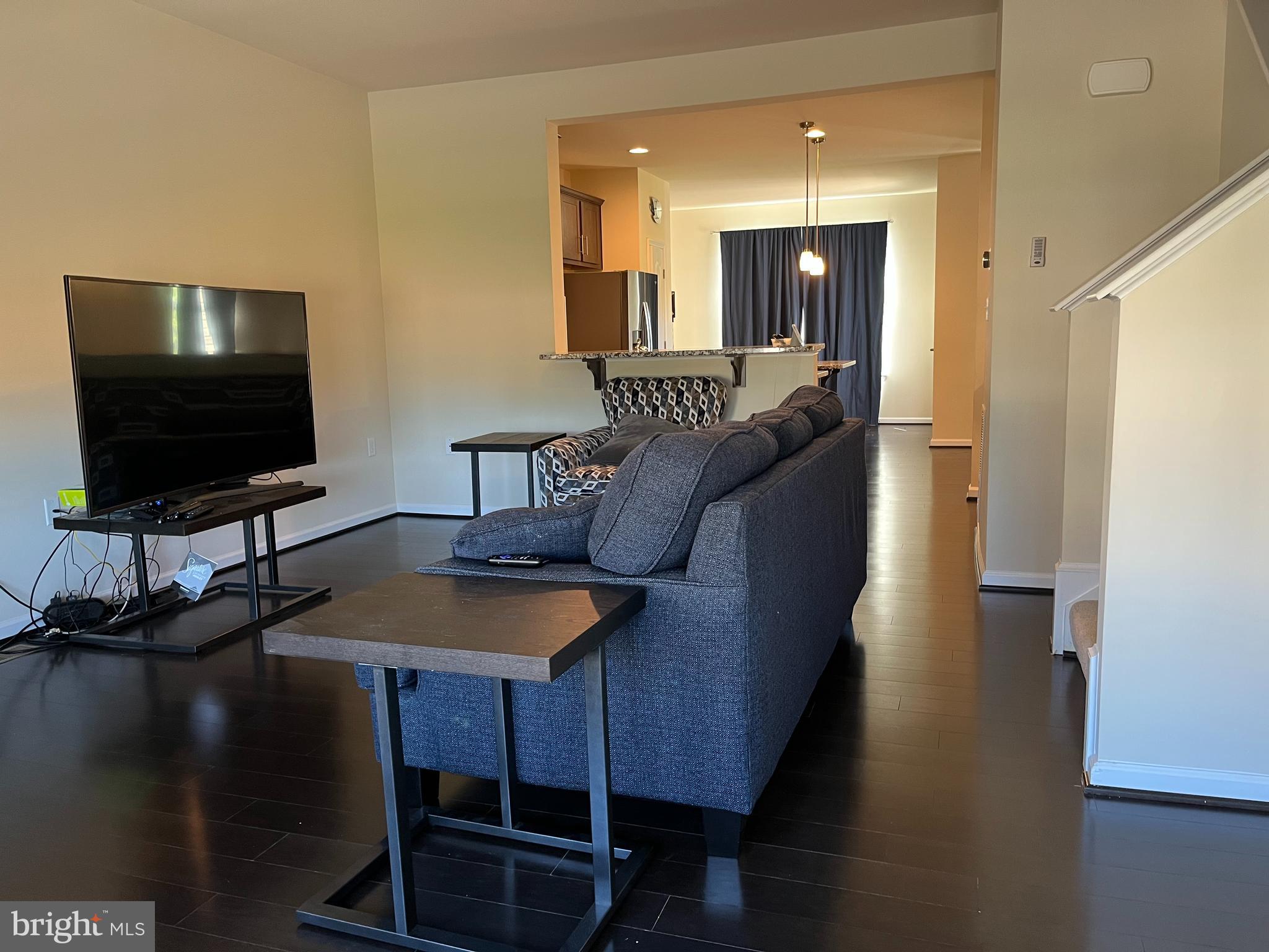 MARTINSBURG STATION - Residential Lease