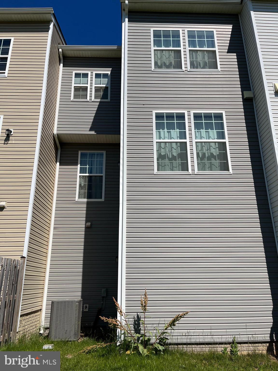 MARTINSBURG STATION - Residential Lease