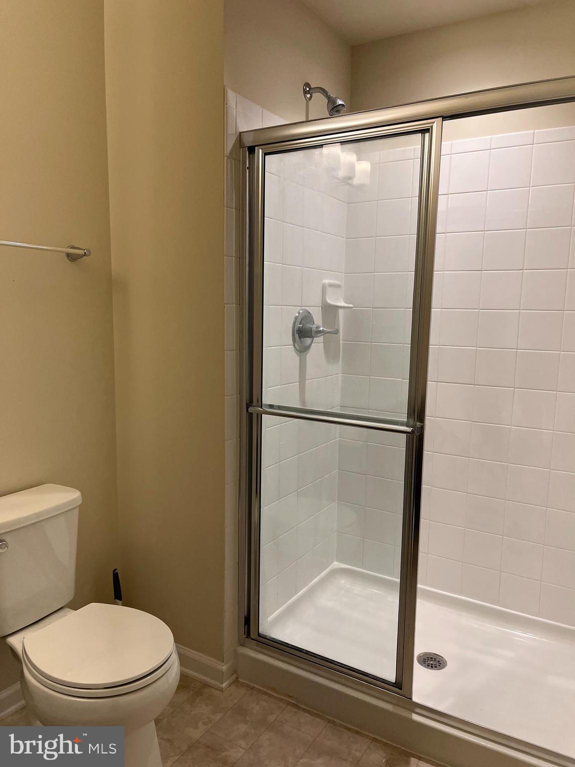 MARTINSBURG STATION - Residential Lease