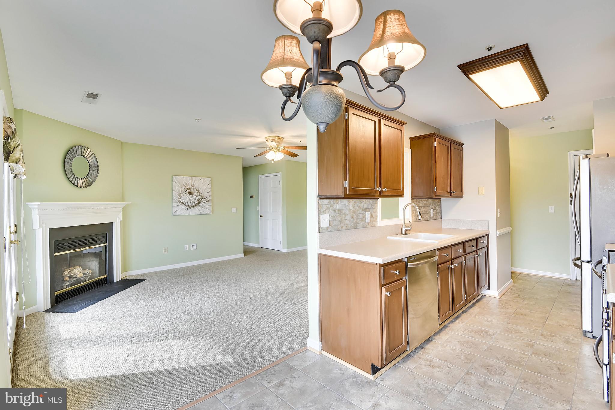 BAYSIDE MARINA - Residential Lease