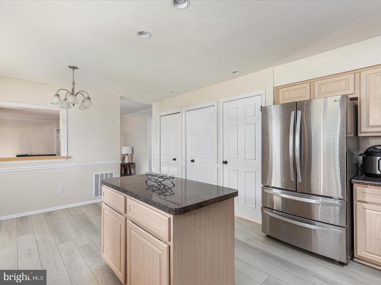 COUNTRYSIDE - Residential