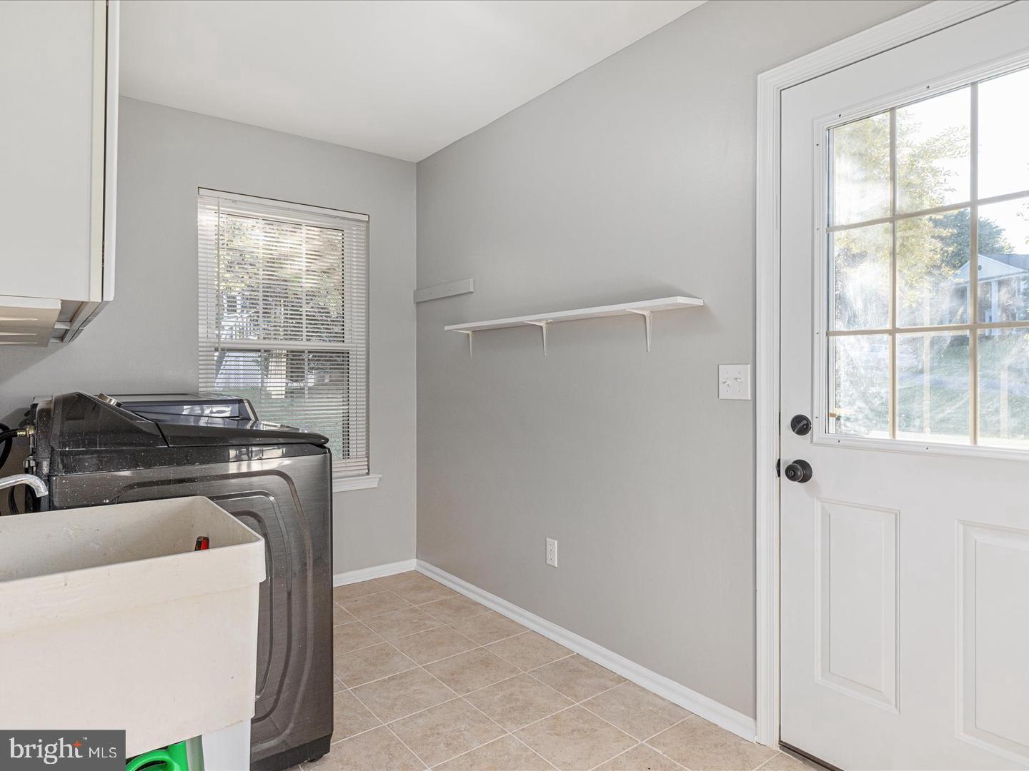 COUNTRYSIDE - Residential