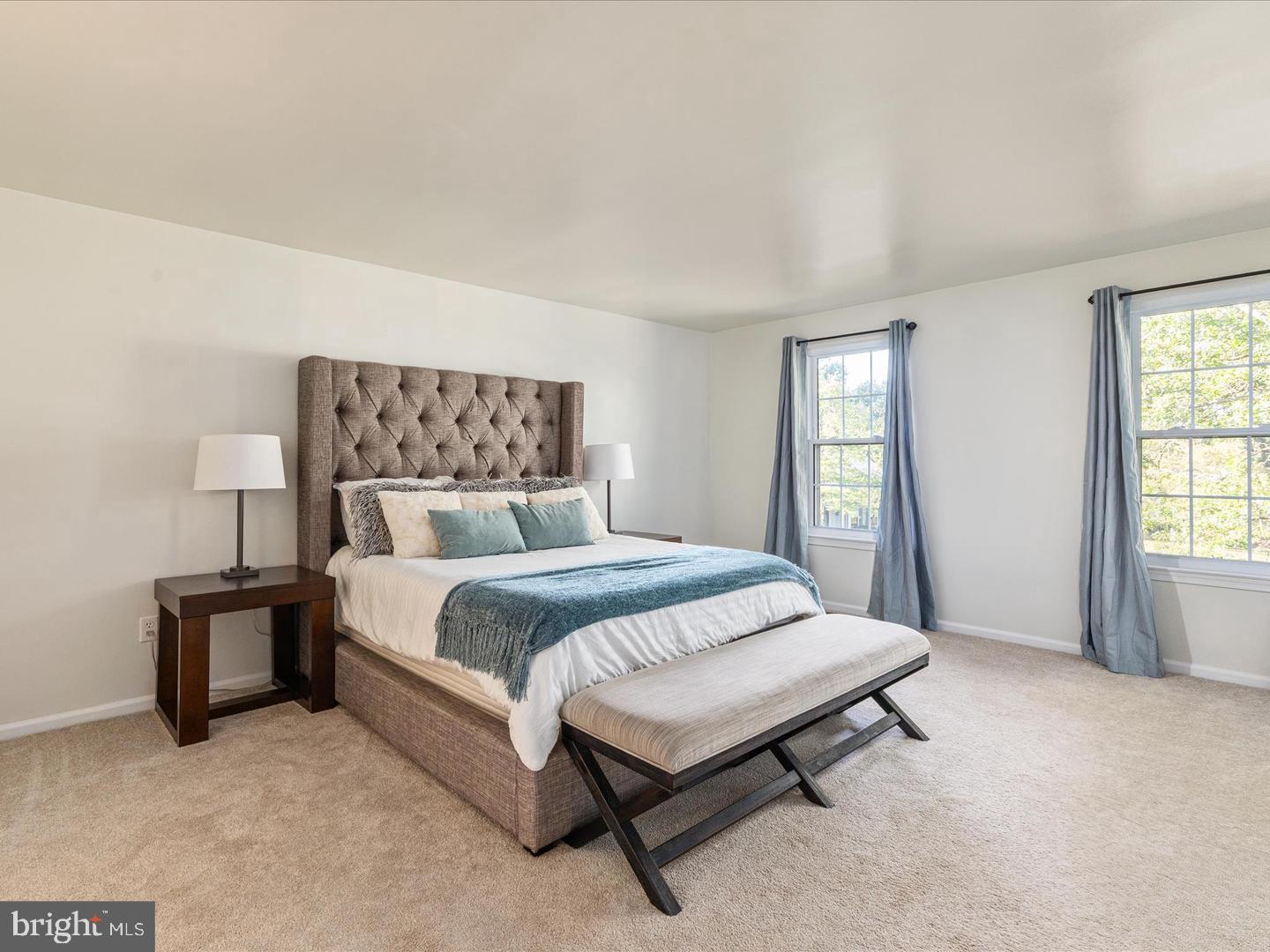 COUNTRYSIDE - Residential