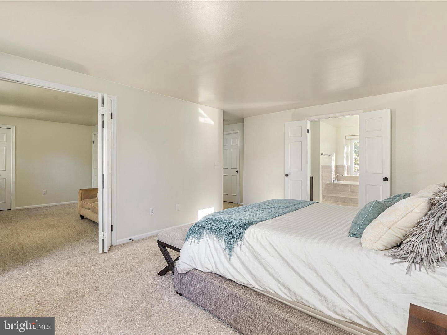 COUNTRYSIDE - Residential