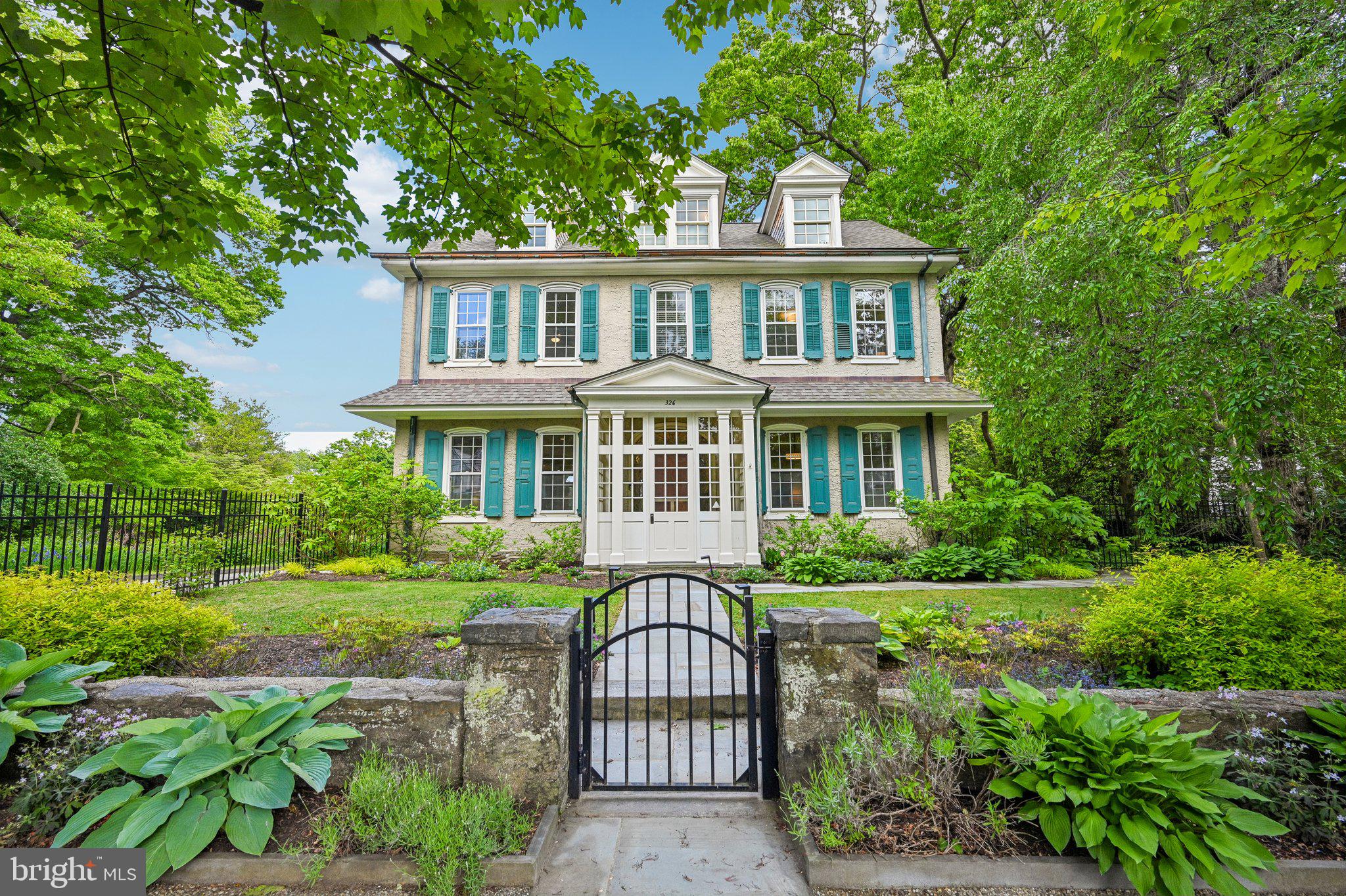 326 W ALLENS LANE