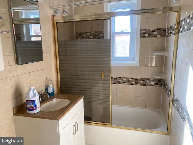 RIGGS MANOR - Residential