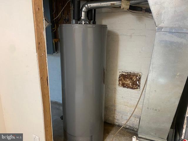 RIGGS MANOR - Residential