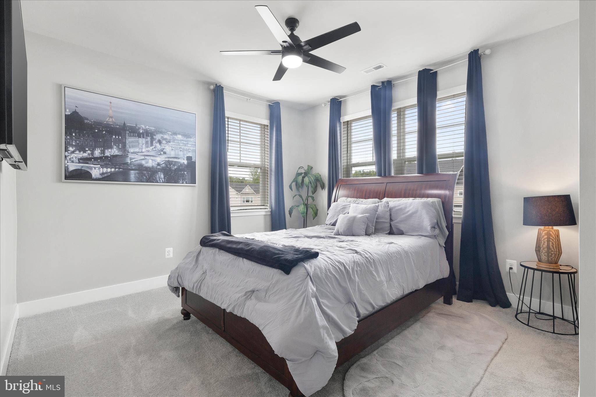 STONEHAVEN - Residential