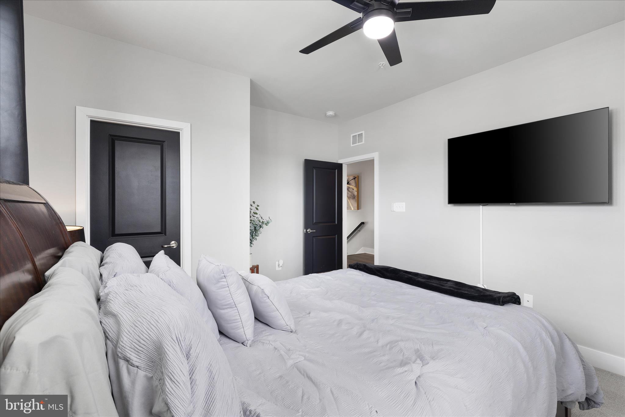 STONEHAVEN - Residential