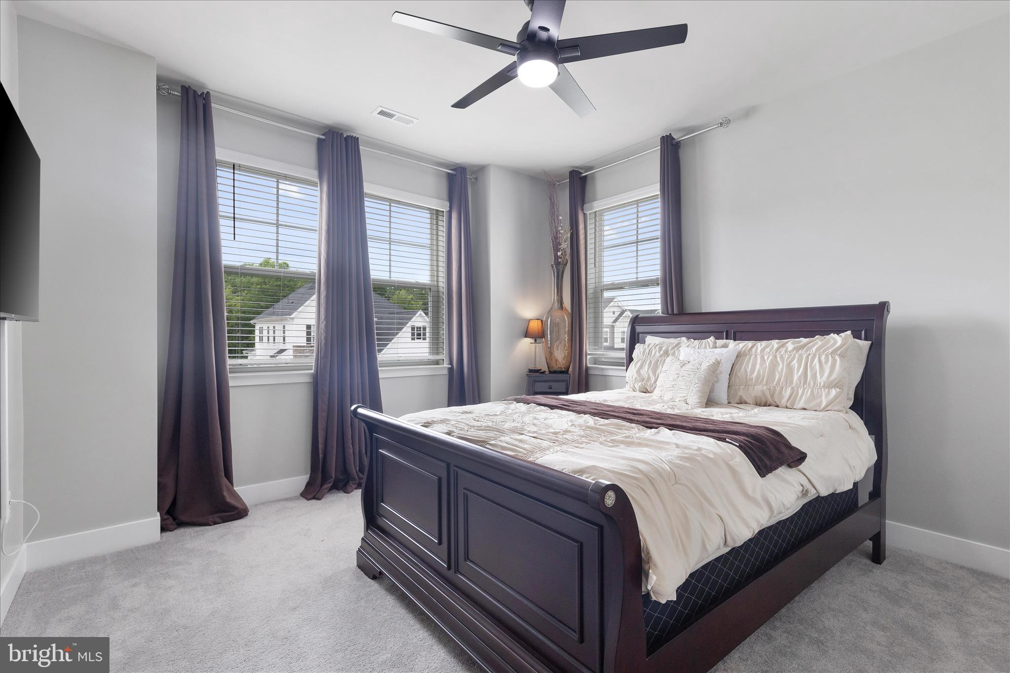 STONEHAVEN - Residential