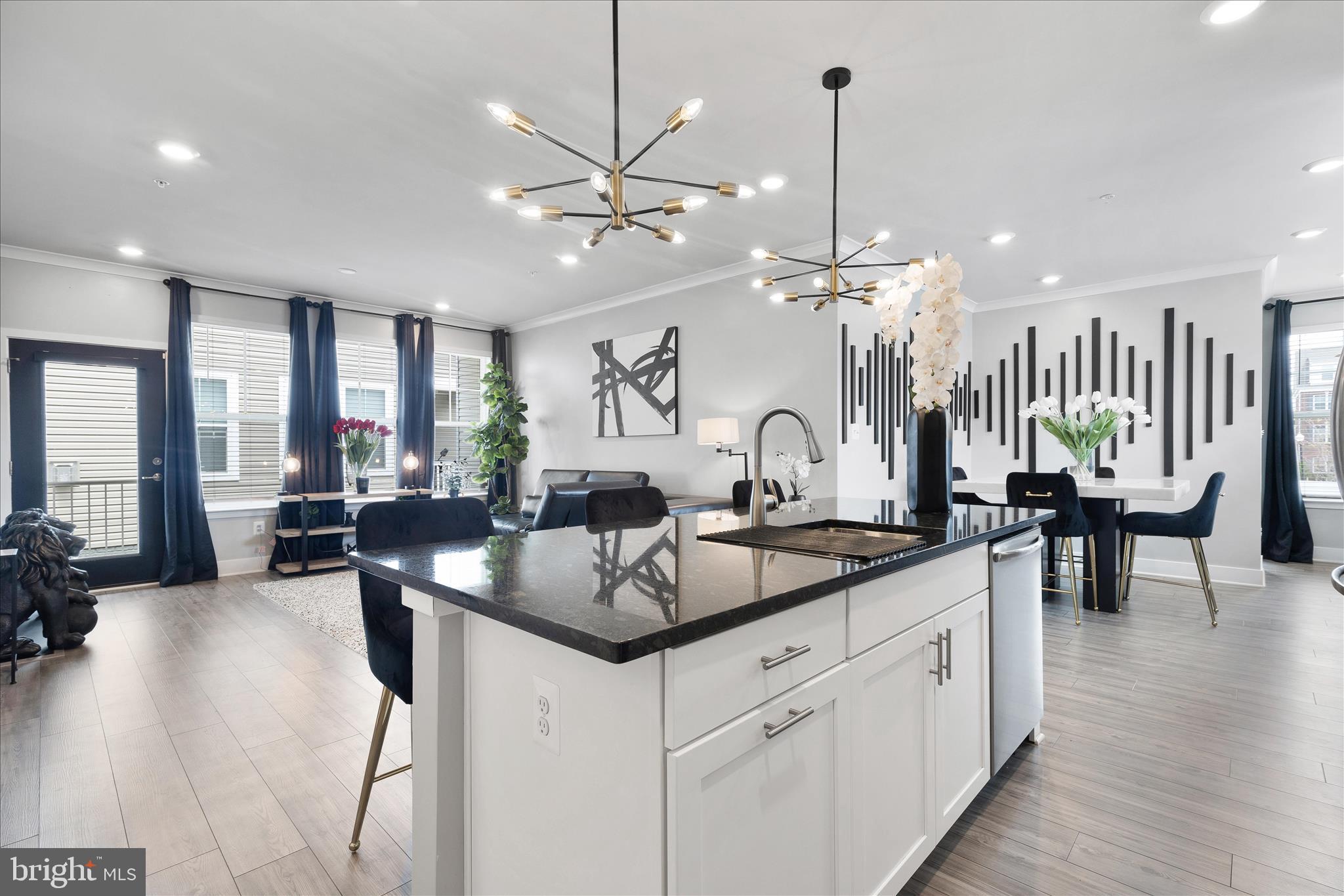 STONEHAVEN - Residential