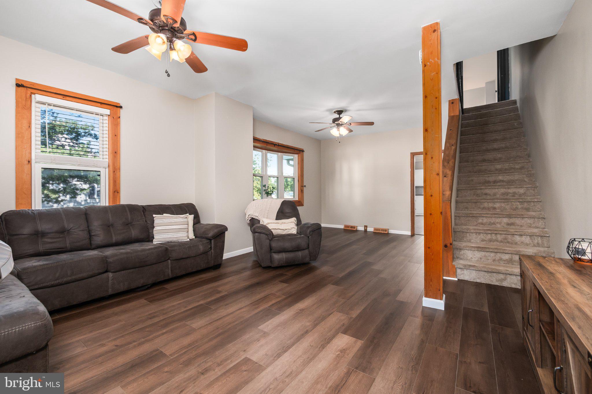 127 N 9TH STREET
