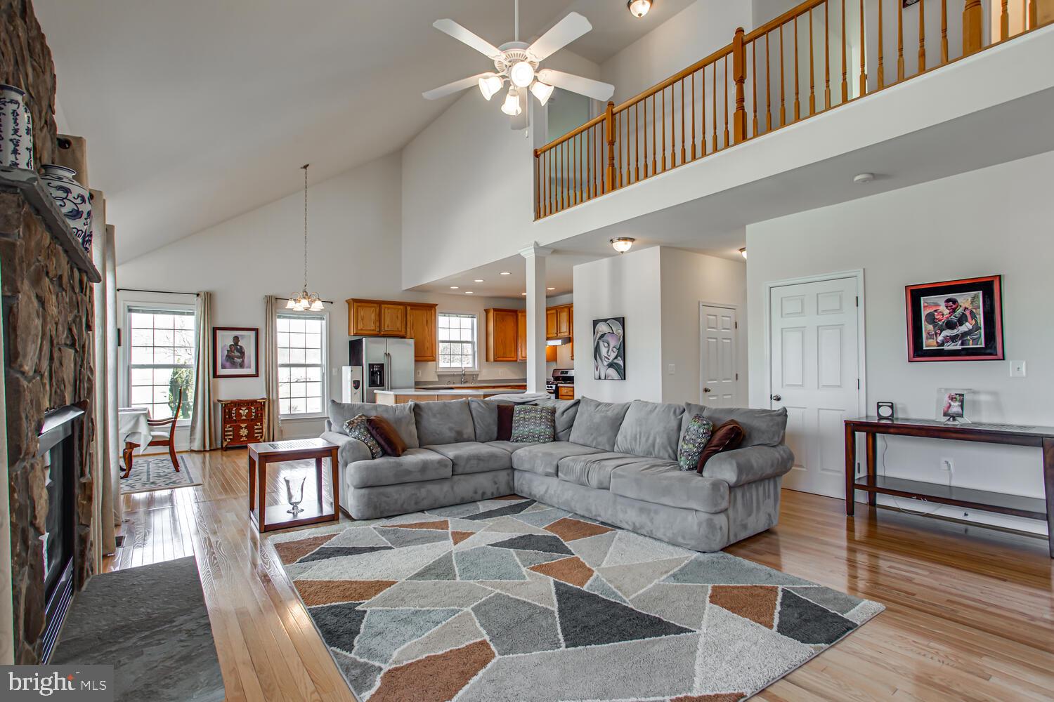 ENGLAND RUN - Residential